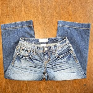 Maurices Capri Denim Whiskering Wide Straight Leg 3/4